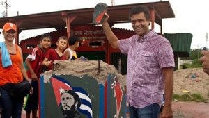 Lopez y destruccion monumento Cuba