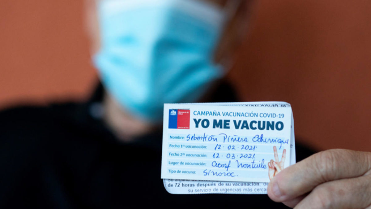 Chile: El Diario Oficial reconoce muertes a causa de vacunas