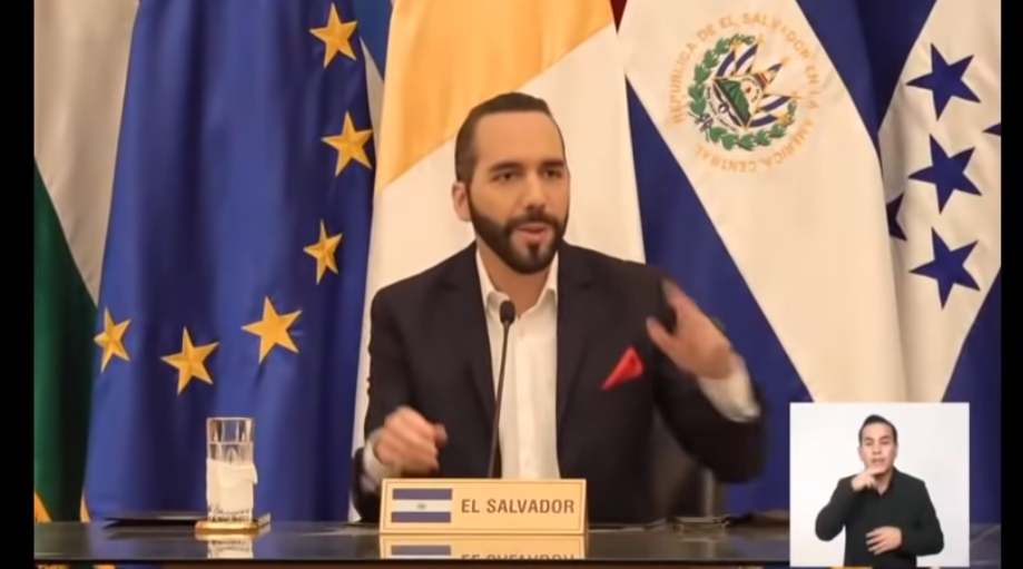 El Presidente de El Salvador desenmascara hipocresía de la comunidad internacional ante cuerpo diplomático