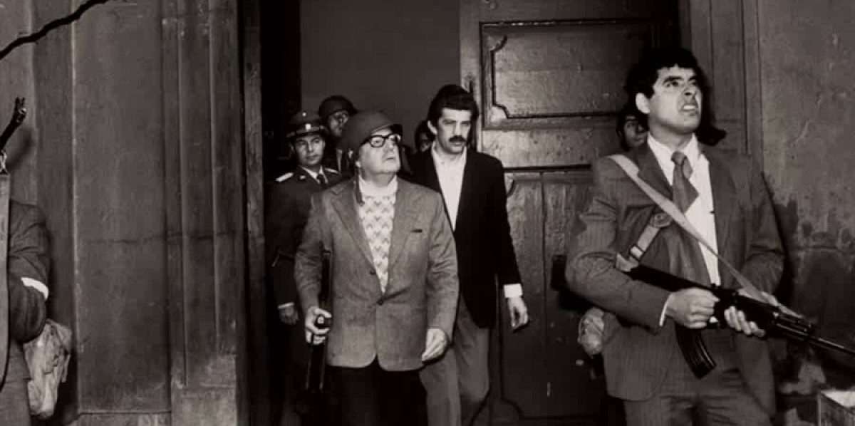 Allende al PS, desde La Moneda: «Yo siempre he sabido cual es mi puesto de lucha»