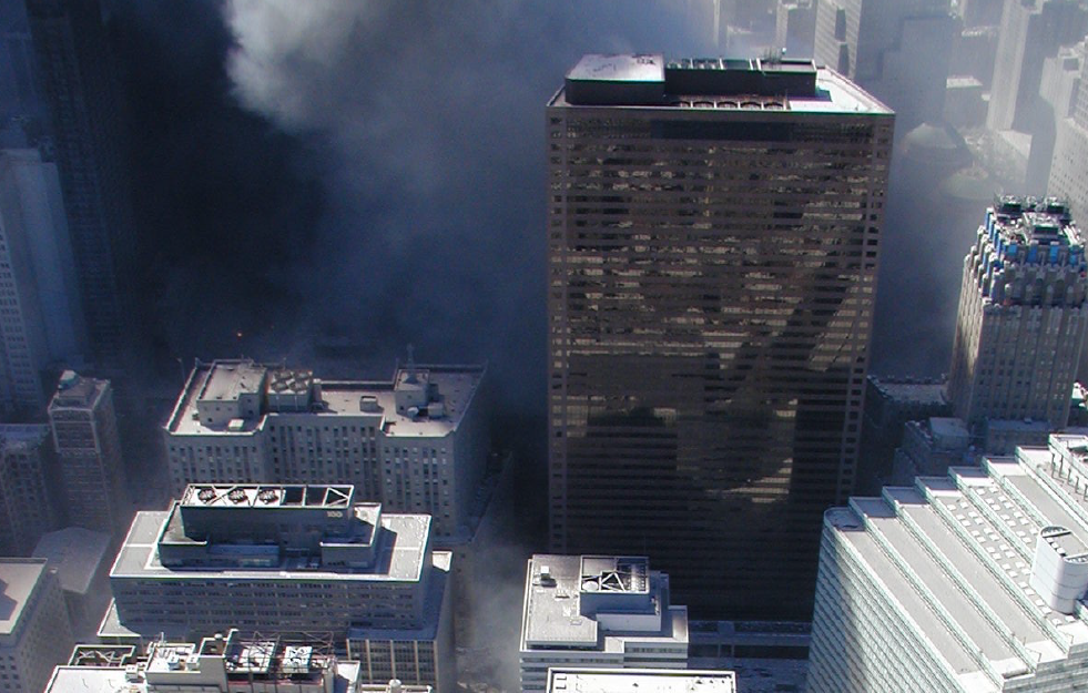 La Torre WTC7 en Nueva York: La voladura
