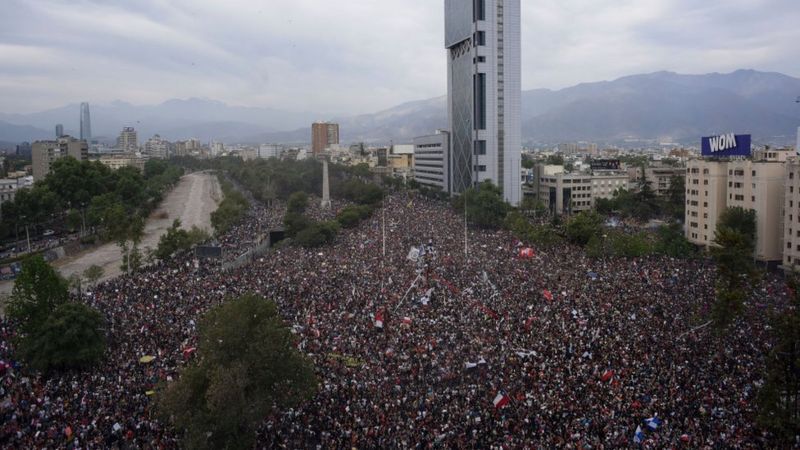 Recordatorio: La lucha por la libertad y la democracia en Chile tiene héroes y heroínas