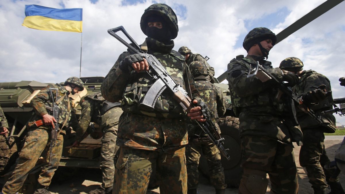 Izquierdista ucraniano: EEUU está usando a Ucrania como ‘carne de cañón’ contra Rusia