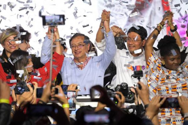 Colombia: Gustavo Petro se afirma como favorito y la centroizquierda irrumpe en el Congreso