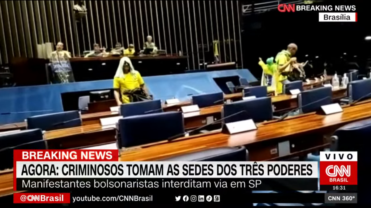 Bolsonaristas invaden el Congreso Nacional, el Palacio do Planalto y el plenario do STF