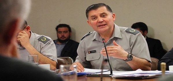 El general tiene quien le escriba