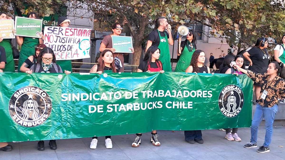 Presidente del Sindicato de Starbucks: «Se hacen millonarios a costa de la precarización laboral»